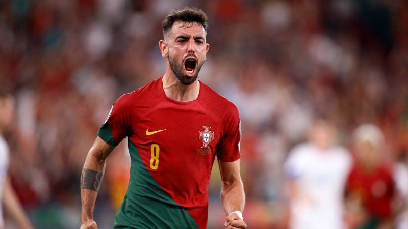 Bruno Fernandes trong đội hình của đội tuyển Bồ Đào Nha
