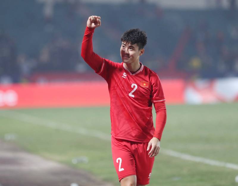 Cầu Thủ Duy Mạnh - Thành Tích Và Phong Cách Chơi Bóng Ấn Tượng 3 Duy Mạnh trong màu áo đội tuyển quốc gia